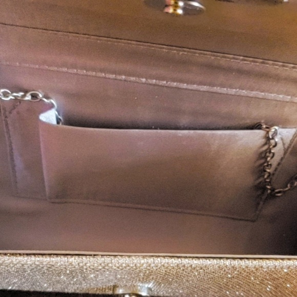 Clutch purse - Picture 3 of 3